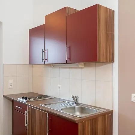 Apartmentdorf Floesserstube *