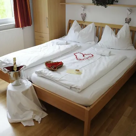 Floesserdorf 公寓 Grossraming