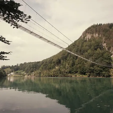 公寓 Floesserdorf *