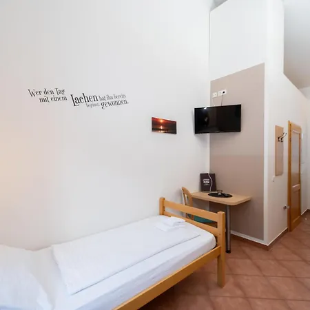 Apartmentdorf Floesserstube Appartement *
