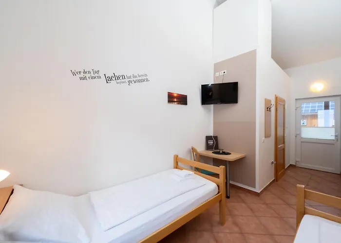 Apartmentdorf Floesserstube Appartement *